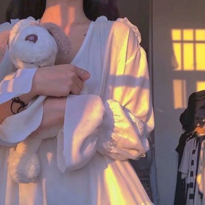 璇宫玉女